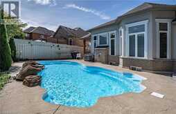 151 MOORE Crescent | Hamilton Ontario | Slide Image Thirty-five