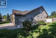 151 MOORE Crescent | Ancaster Ontario | Slide Image Forty