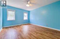 41 VINTNERS Lane | Grimsby Ontario | Slide Image Twenty