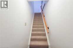 41 VINTNERS Lane | Grimsby Ontario | Slide Image Thirty-two