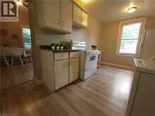 9 WOODLAND Avenue | St. Catharines Ontario | Slide Image Ten