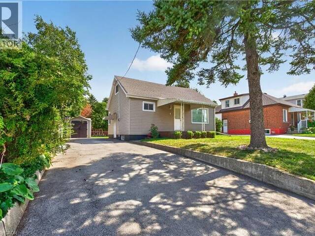 243 WEST 19TH Street Hamilton Ontario, L9C 4J3 - 3 Bedrooms Home For Sale