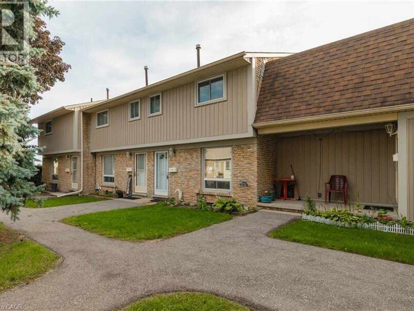 487 ELGIN Street N Unit# 10, Cambridge, Ontario N1R 6V4