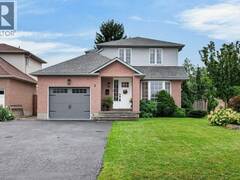 2 LUCIANO Court Hamilton Ontario, L9A 5G4