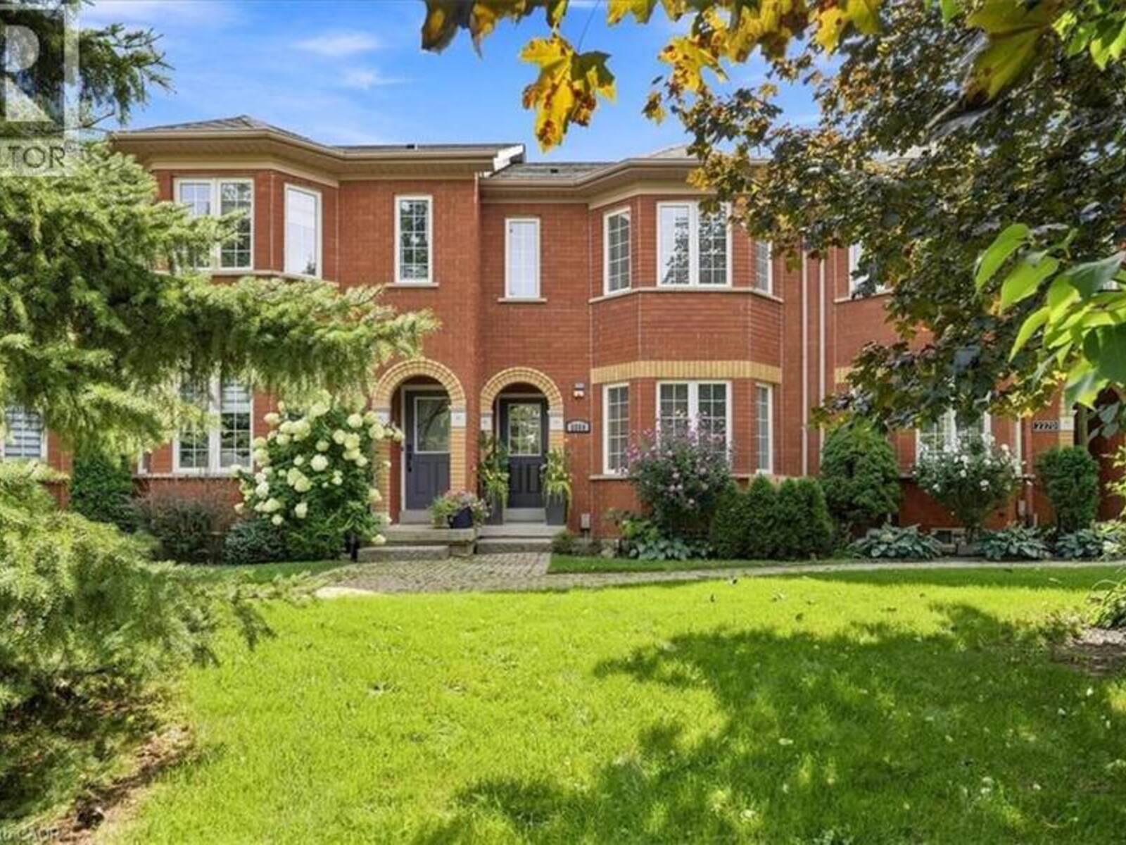 2268 WESTOAK TRAILS Boulevard, Oakville, Ontario L6M 4B3