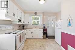 44 GREEN MEADOW Road | Hamilton Ontario | Slide Image Eight