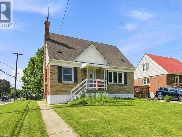 44 GREEN MEADOW Road Hamilton Ontario, L8T 3J5 - 4 Bedrooms Home For Sale