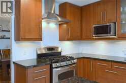 130 CHARING Drive | Hamilton Ontario | Slide Image Fourteen