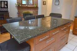 130 CHARING Drive | Hamilton Ontario | Slide Image Sixteen
