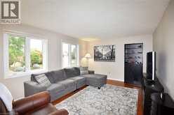 130 CHARING Drive | Hamilton Ontario | Slide Image Twenty-two