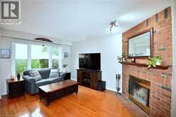 130 CHARING Drive | Hamilton Ontario | Slide Image Nine