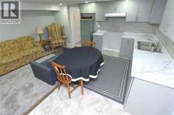185 N ROSSLYN Avenue | Hamilton Ontario | Slide Image Seventeen