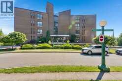 26 WENTWORTH Avenue Unit# 2 S | Cambridge Ontario | Slide Image Thirty-eight