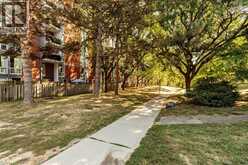 75 GLENBURN Court Unit# 409 | Hamilton Ontario | Slide Image Forty-seven