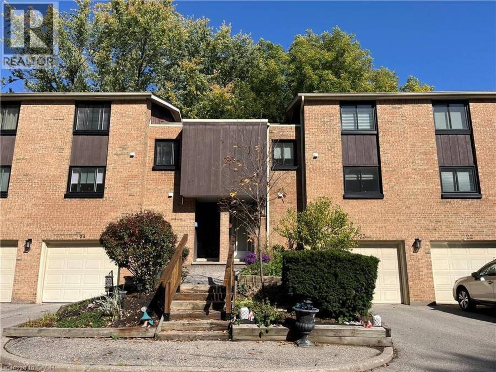 220 SALISBURY Avenue Unit# 23, Cambridge, Ontario N1S 1K5