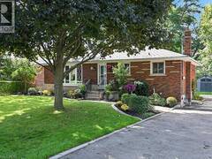 149 BERWICK Street Caledonia Ontario, N3W 1E6