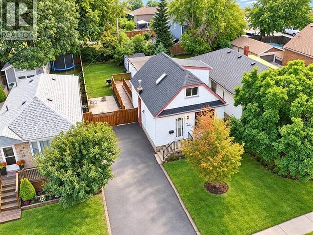 660 BURGESS Avenue Hamilton Ontario, L8H 6J1 - 4 Bedrooms Home For Sale