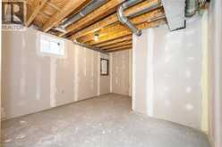 37 MIDDLETON Avenue | Fergus Ontario | Slide Image Thirty