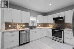 3 1/2 DUNDONALD Street | St. Catharines Ontario | Slide Image Fifteen