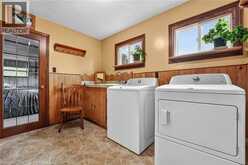 3294 SOUTH GRIMSBY ROAD 7 | Smithville Ontario | Slide Image Twenty-three
