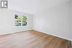 375 KINGSCOURT Drive Unit# 40 | Waterloo Ontario | Slide Image Sixteen