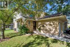 375 KINGSCOURT Drive Unit# 40 | Waterloo Ontario | Slide Image Four