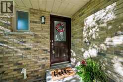 375 KINGSCOURT Drive Unit# 40 | Waterloo Ontario | Slide Image Six