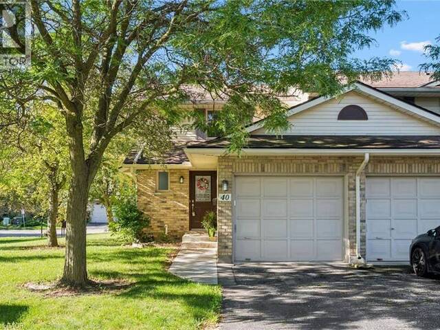 375 KINGSCOURT Drive Unit# 40 Waterloo Ontario, N2K 3N7 - Property For Sale