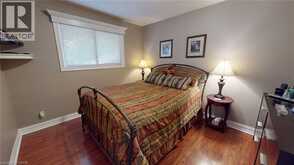 7 CAMBRIDGE Drive | Brantford Ontario | Slide Image Fourteen