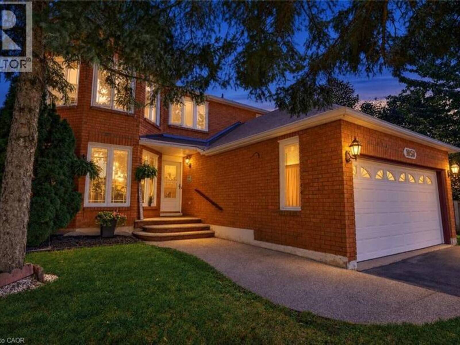1058 GLENBROOK Avenue, Oakville, Ontario L6H 4A3