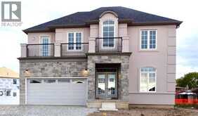 204 BETHUNE Avenue | Welland Ontario | Slide Image One