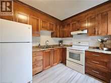 643 UPPER WELLINGTON Street | Hamilton Ontario | Slide Image Sixteen