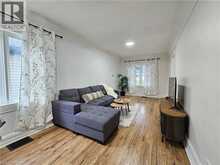 643 UPPER WELLINGTON Street | Hamilton Ontario | Slide Image Nine