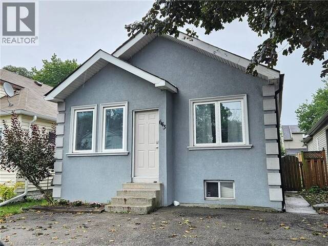 643 UPPER WELLINGTON Street Hamilton Ontario, L9A 3R2 - 2 Bedrooms Home For Sale