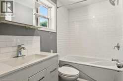 146 BARNESDALE Avenue N | Hamilton Ontario | Slide Image Nineteen