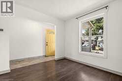 146 BARNESDALE Avenue N | Hamilton Ontario | Slide Image Five