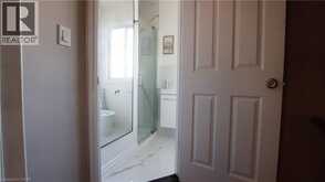 18 CLEARVIEW Drive | Cambridge Ontario | Slide Image Eighteen