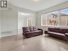 5 HEMING Street | Paris Ontario | Slide Image Eleven