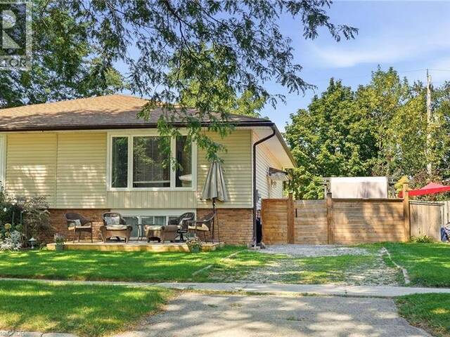 3 GLENGROVE Avenue Grimsby Ontario, L3M 4L6 - 4 Bedrooms Home For Sale