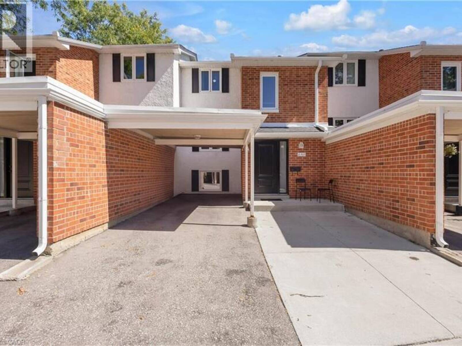 427 KEATS Way Unit# 2, Waterloo, Ontario N2L 5S7