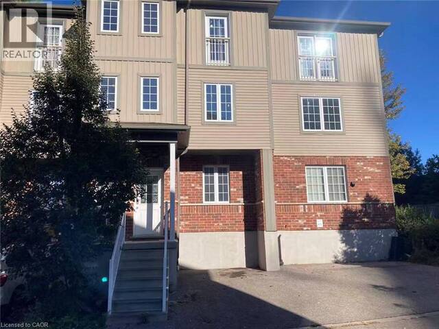 55 MOOREGATE Crescent Unit# 24 Kitchener Ontario, N2M 2E9 - 4 Bedrooms Condo For Sale