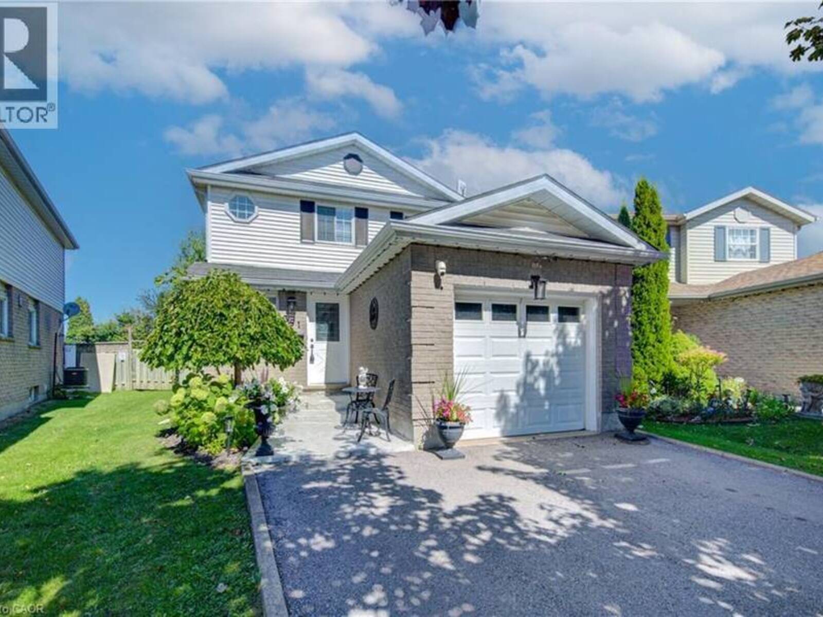 351 NORTHVIEW HEIGHTS Place, Cambridge, Ontario N1R 8J1