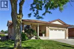 602 CHAMPLAIN Boulevard N | Cambridge Ontario | Slide Image Two