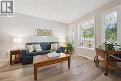 48 ABBEYWOOD Crescent | Guelph Ontario | Slide Image Six