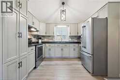 48 ABBEYWOOD Crescent | Guelph Ontario | Slide Image Nine
