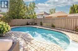 83 NISKA Drive | Waterdown Ontario | Slide Image Thirty-eight