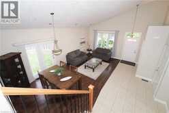 559 SPRINGWATER Drive | Waterloo Ontario | Slide Image Thirteen
