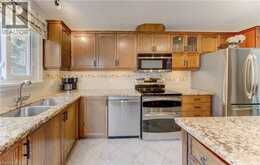 378 MEADOWVALE Place | Waterloo Ontario | Slide Image Thirteen