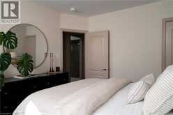 50 NORWAY Avenue | Hamilton Ontario | Slide Image Nineteen