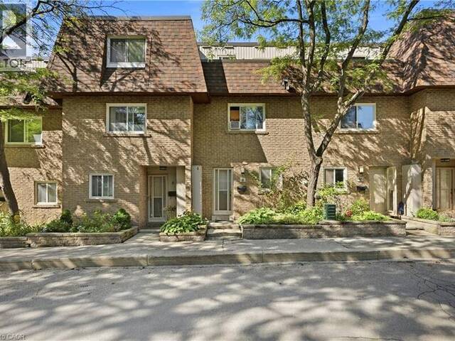 275 MANSE Road Unit# 8 Toronto Ontario, M1E 4X8 - 3 Bedrooms Condo For Sale